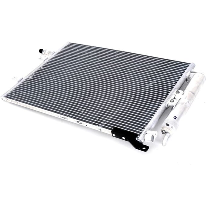 Condensator, airconditioning VALEO 818165