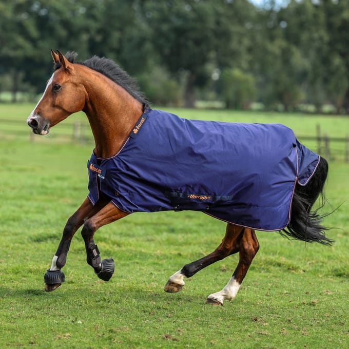 Bucas Therapy Turnout Light Big Neck-Bucas 125 / 165