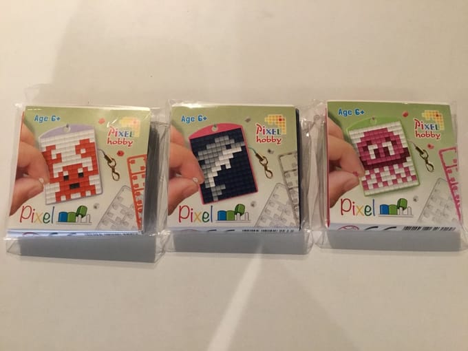 SET 3 PIXELHOBBY MEDAILLONS KRAB-DOLFIJN-KWAL