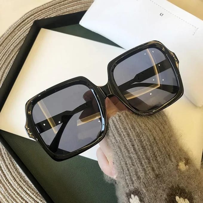 Zonnebril Dames Vintage Oversized Vierkant Luxe Groot Montuur Dames Zonnebril Zwart Mode Verloop Dames Bril Oculos