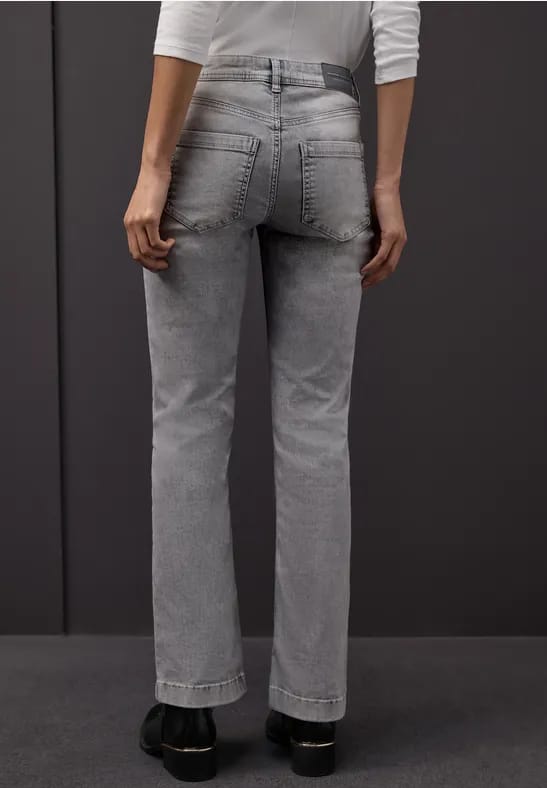 Bootcut jeans
