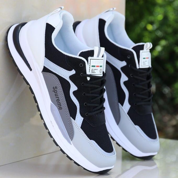 Baskets pour hommes nouvelles chaussures décontractées pour hommes mode d'été confortable respirant chaussures de course plate-forme à lacets chaussure de marche 39