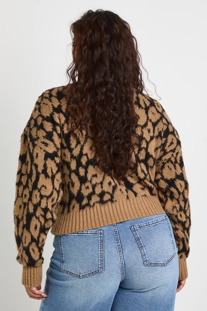 boohoo Dames Plus Leopard Geribbelde Ronde Hals Trui | Maat: 18