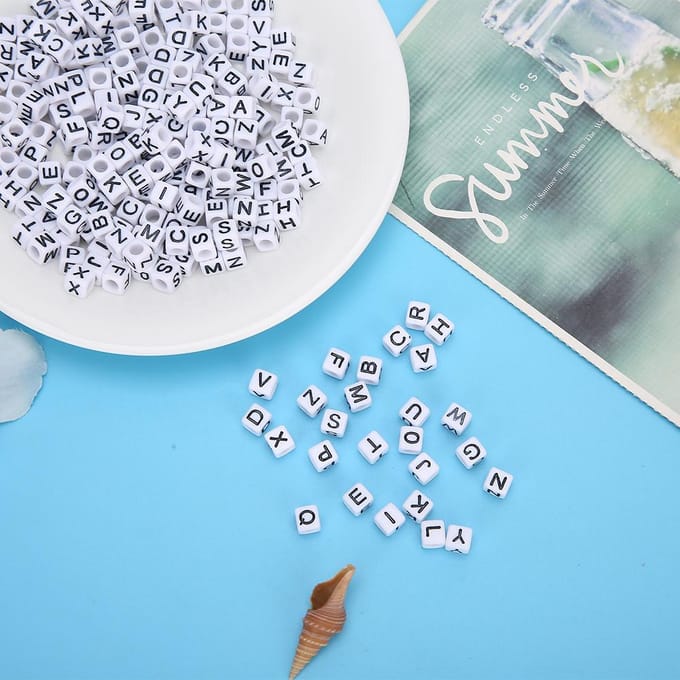 500 stuks Acrylkralen Vierkant DIY Handgemaakte Kralen Accessoires Engels Alfabet 6mm(Wit ) white