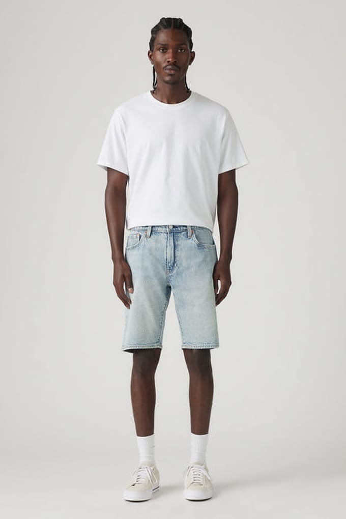 Levi's 405™ Standard Shorts Größe: W33L10 | Kurze Sporthosen Outlet | Herren