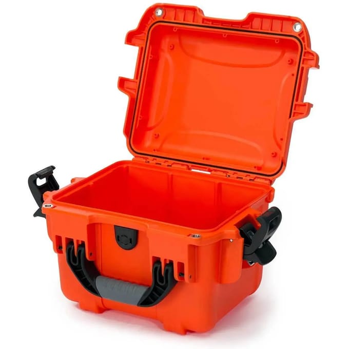 Cameratas Nanuk 908