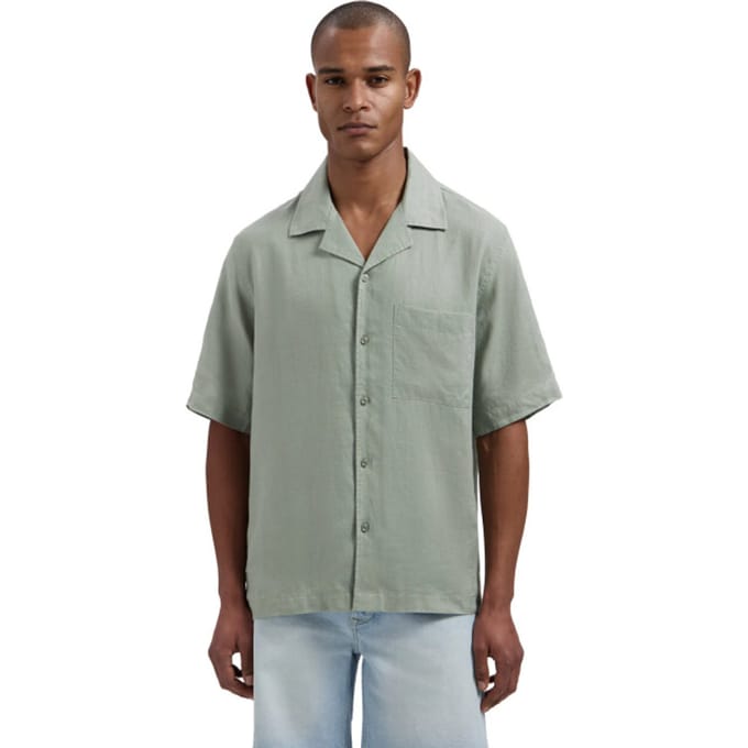 Dstrezzed Ds hero resort shirt