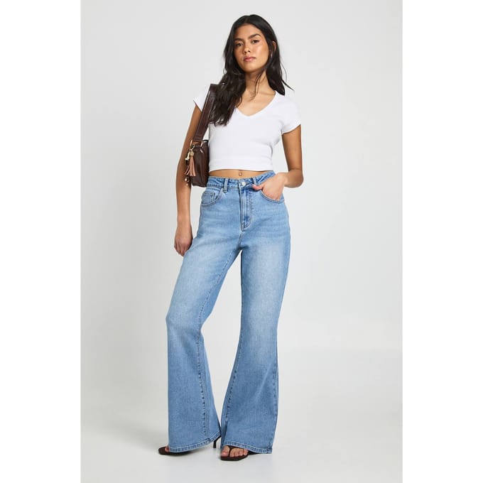 boohoo Dames De Hoge Taille Wijduitlopende Jeans | Medium Blauw | Maat: 6/32L