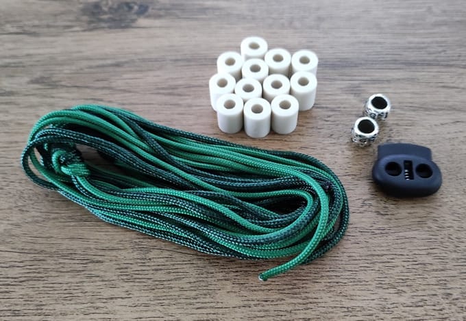 DIY Pakket / Doe Het Zelf / Anti-Tekenband EM kralen Groen maat 60-70
