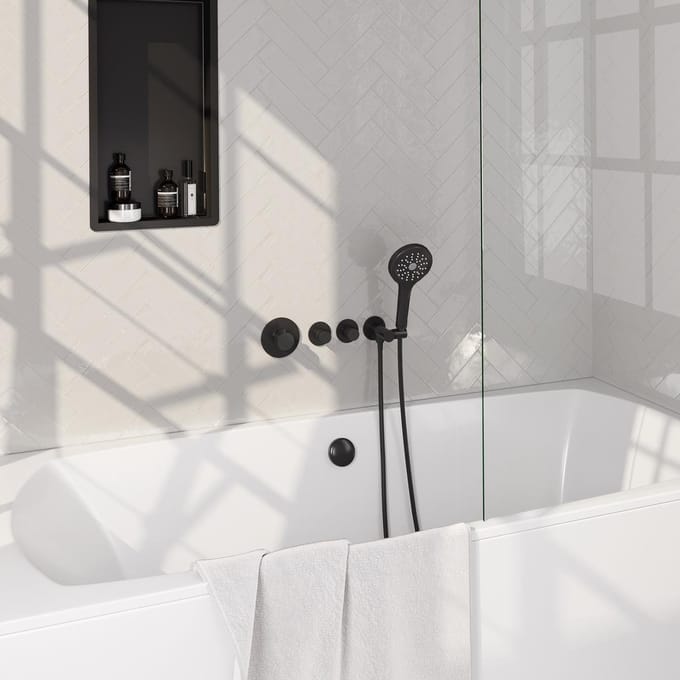 Brauer Black Carving Thermostatische Inbouw Badkraan Badvulcombinatie - 3 stand - Doucheslang - Wandaansluitbocht - Handdouche - Mat Zwart