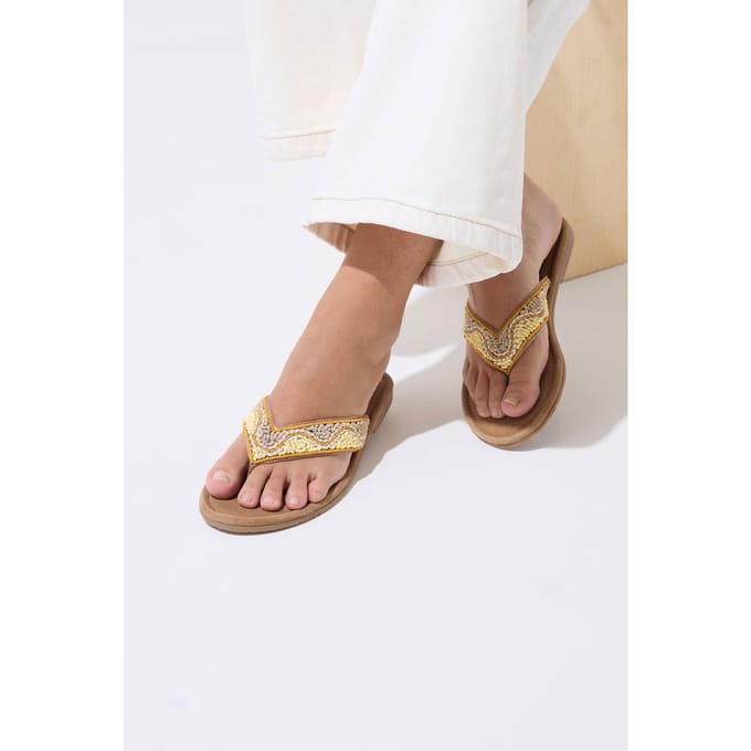 Yours Natuurbruine Imitatiesuède Kralensandalen In Extra Brede Epasvormsize 42E