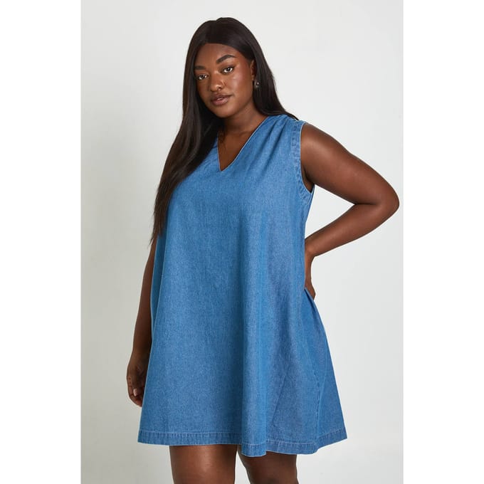 boohoo Dames Plus Chambray Mini-jurk Met V-hals | Medium Gebleekt | Maat: 46