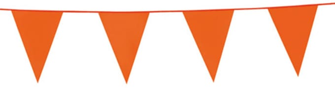 VLAGGENLIJN ORANJE 10M KUNSTOF FOLAT