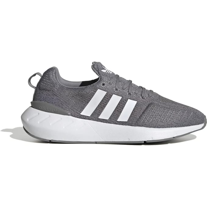 Baskets adidas Swift Run 22