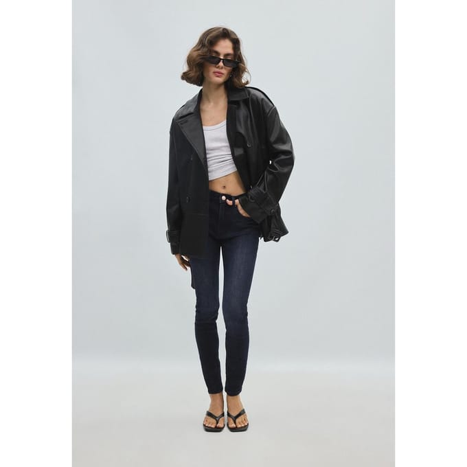 Stradivarius Getailleerde trenchcoat met leereffect  Zwart L