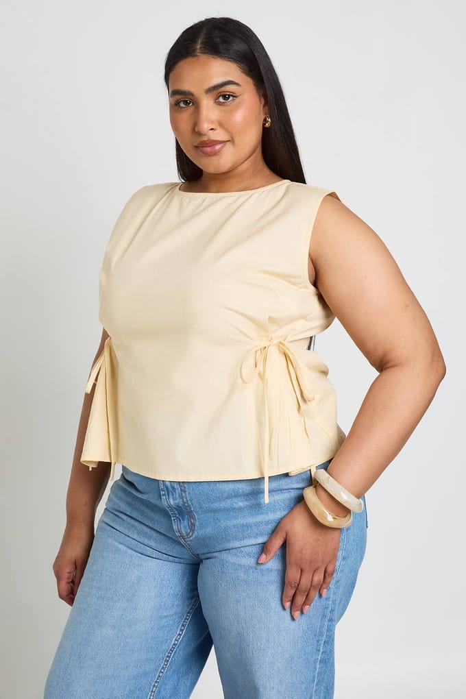 boohoo Dames Plus Top Met Strikbandjes Aan De Zijkant | Citroen | Maat: 48
