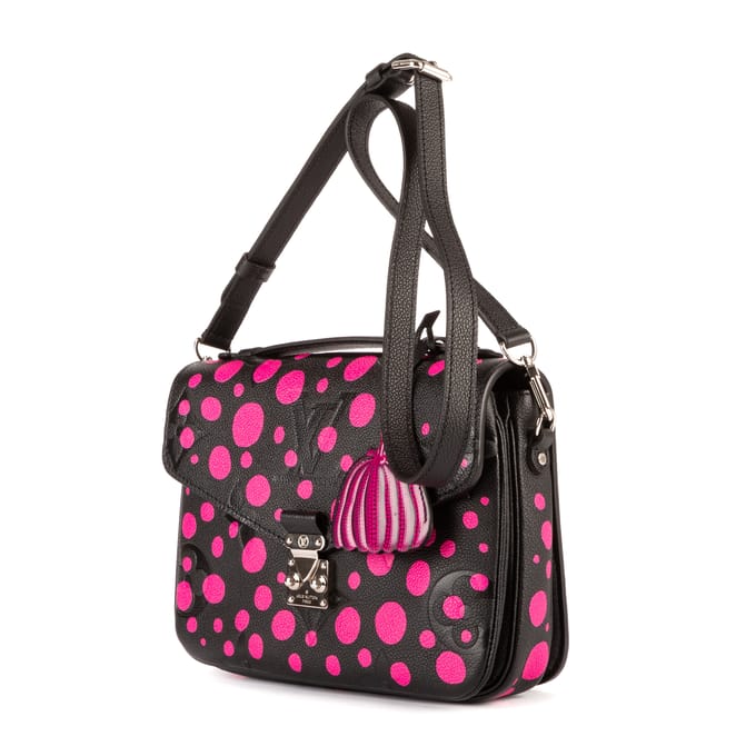 Ltd. Ed. Yayoi Kusama Giant Pochette Metis MM Schoudertas