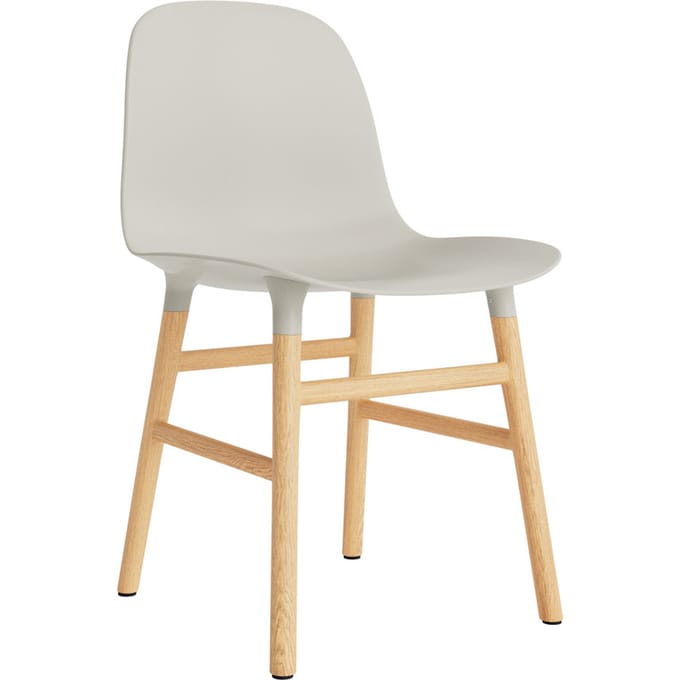Normann Copenhagen Form stoel met houten frame - NormannCopenhagenFormLightGrey - eiken