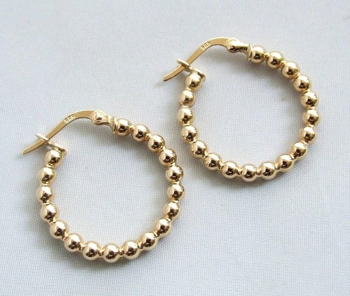 14 karaat gouden bolletjes oorbellen