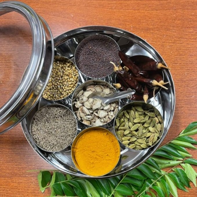 Masala Kruidenbox XL - RVS met deksel (met 7 potjes)