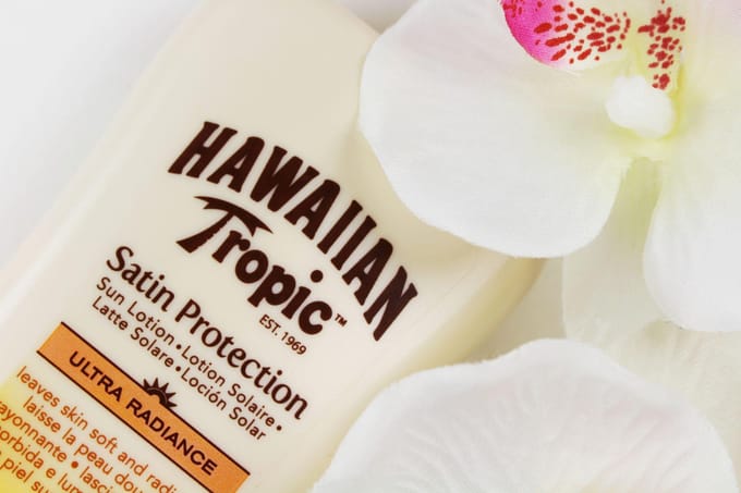 Hawaiian Tropic | Glowing Protection Lotion SPF 50 180 ml