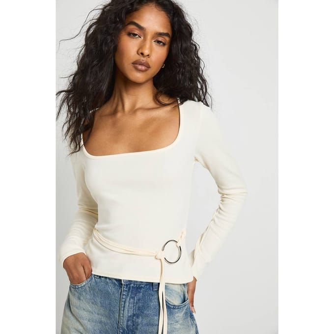 boohoo Dames Geribbelde top met lange mouwen en ringdetail | White | Maat: 12