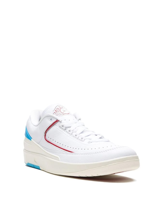 Air Jordan 2 Retro Low UNC To Chicago (W) - Maat 42