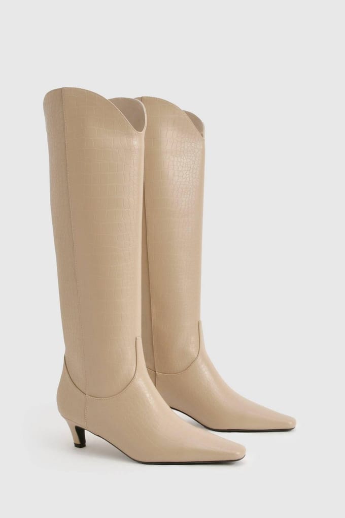 boohoo Dames Croc Low Heel Kniehoge Laarzen | Nude | Maat: 38