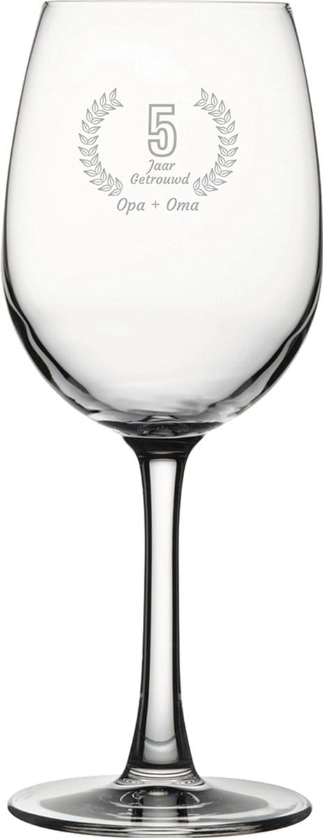Gegraveerde witte wijnglas 36cl Opa + Oma 5 jaar getrouwd