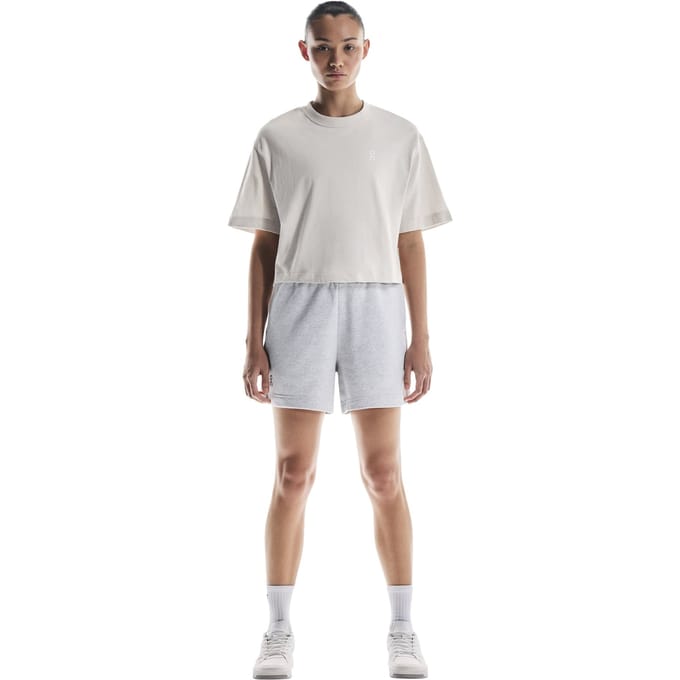 On Club Boxy-t Graphic 1 W Silver Silver Maat: M | Tops Outlet | Dames | Beige