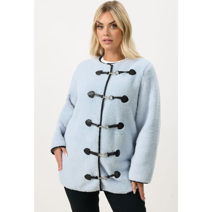 Yours Blauwe Jas Van Imitatiebont Met Houtjetouwtjesluiting Size 48