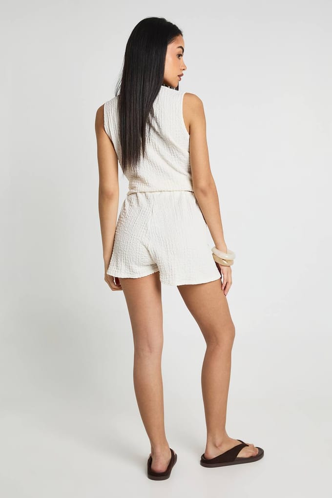 boohoo Dames Gestructureerde Wijd Uitlopende Short | Cream | Maat: 6