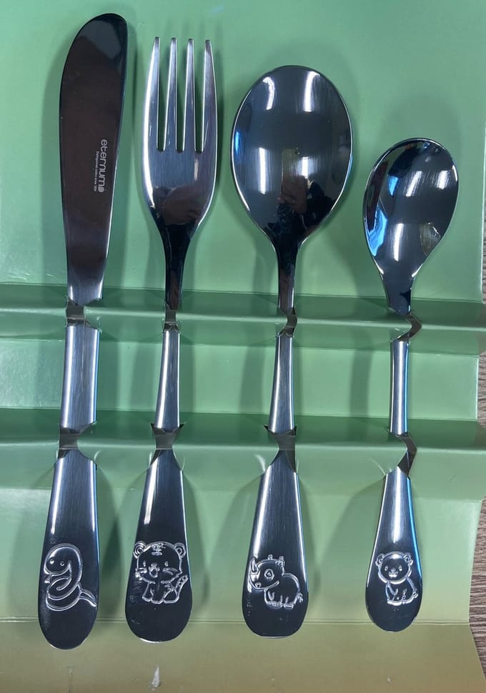 Eternum - Kinderbestek 4-delig - CADEAU tip Zilver - RVS - Zoo - Bestek