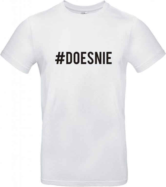 T-shirt #DOESNIE - T-shirt wit korte mouw - Maat L