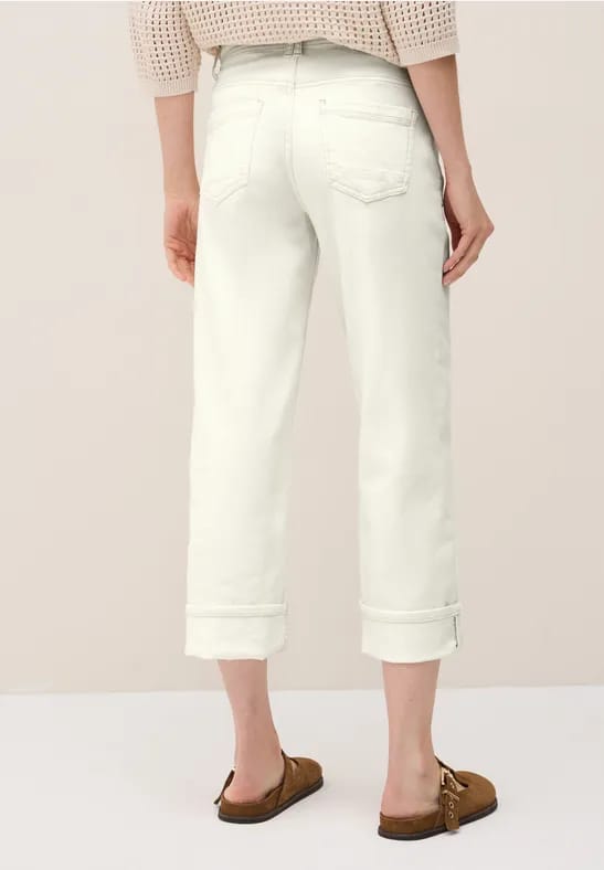 Straight Legs jeans