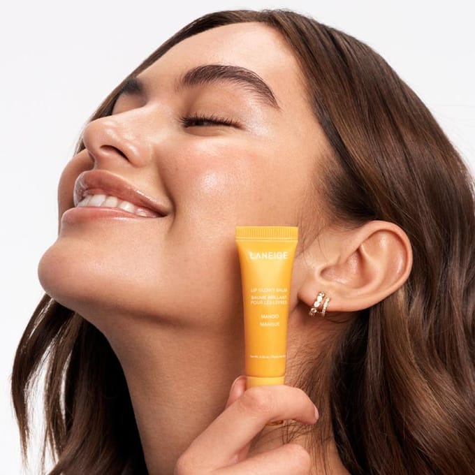 Laneige Lip Glow Balm Vanilla 10g ORIGINAL STORE white