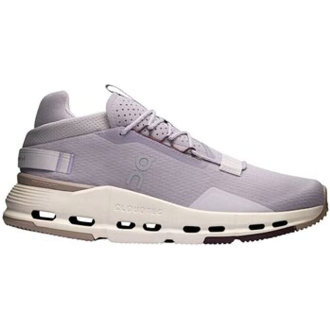 Lage Sneakers On Cloudnova 2