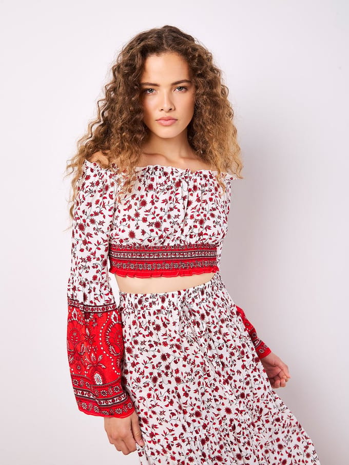 Sarasa bloemenprint cropped melkmeisjestopje