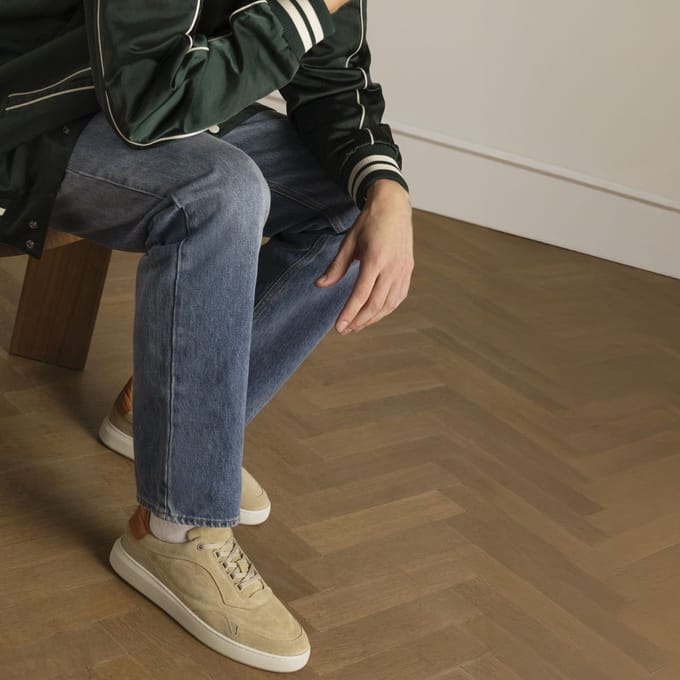 Manfield - Heren - Beige suède sneakers - Maat 44