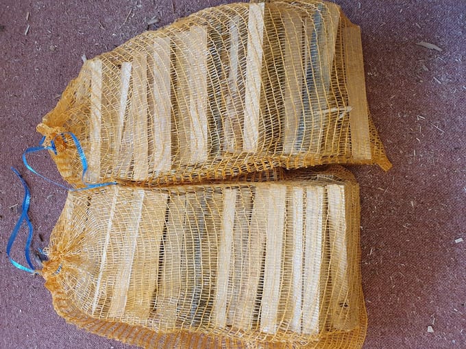 Dik vuren aanmaakhout 7.5 kg