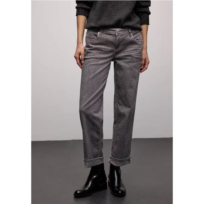 Jeans met slangenprint