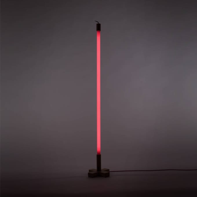 SELETTI LED lamp Linea, fuchsia, houten details, universeel