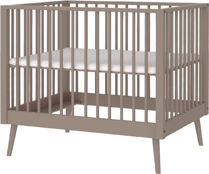 Europe Baby Evy Box Chestnut