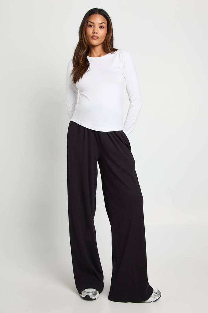 boohoo Dames Zwangerschapsbasic geribbelde wijde pijpbroek | Zwart | Maat: 44
