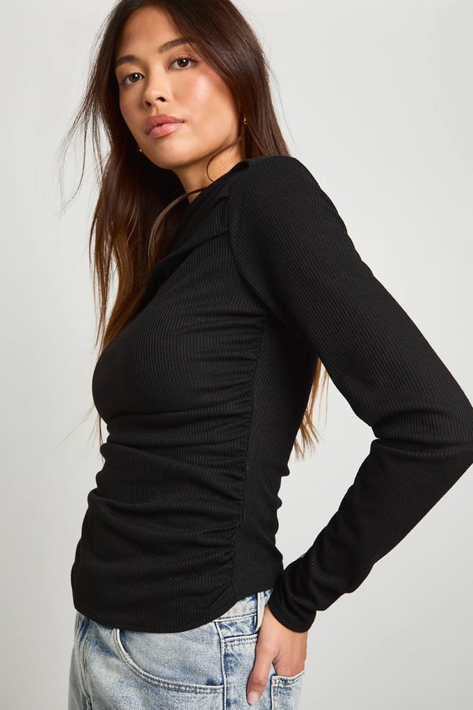 boohoo Dames Geribbeld gedrapeerde voorkant top met lange mouwen | Black | Maat: 6