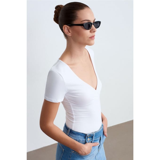 Getailleerde V-hals Korte Mouw T-Shirt