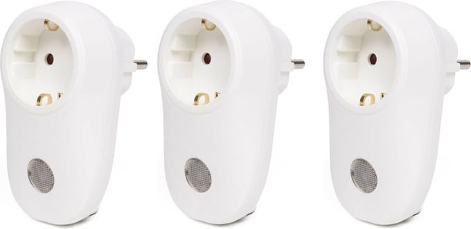 Benson Stekker met lichtsensor - Multipak van 3x stuks - wit - Stekkerlamp - Stopcontact