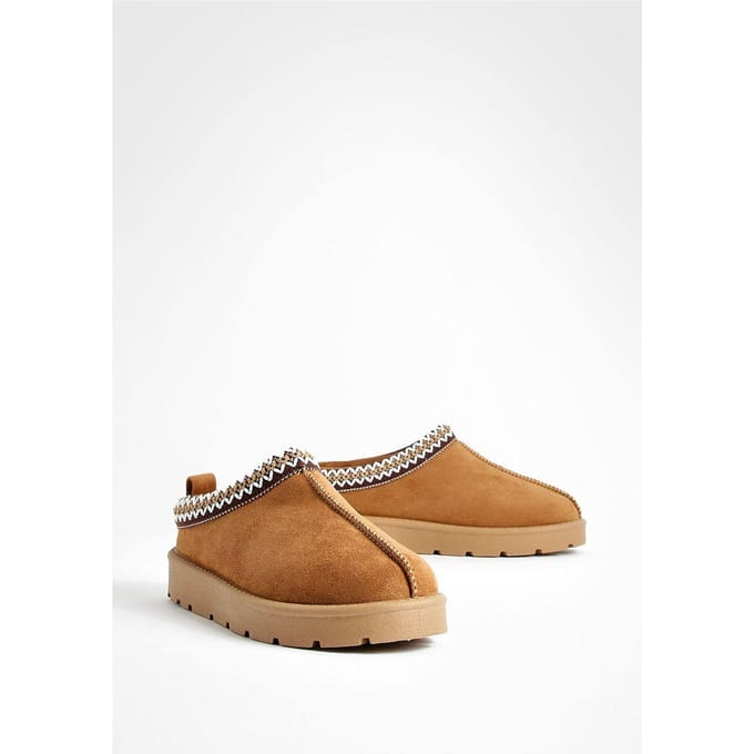 boohoo Dames Geborduurde Gezellige Mules | Kastanjebruin | Maat: 38