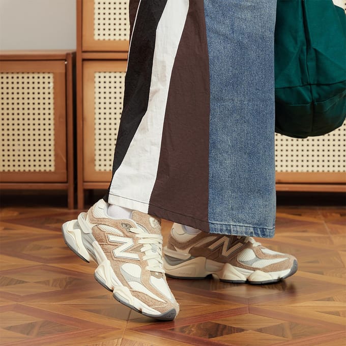 New Balance 9060 Driftwood