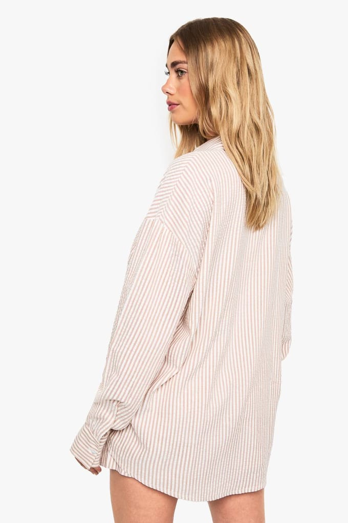 boohoo Dames Textuurgestreept shirt met ontspannen pasvorm | Steen | Maat: 38